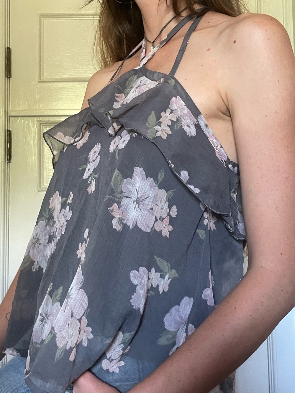 Floral Ruffle Halter Tank Top - Gray - Picture 6 of 7